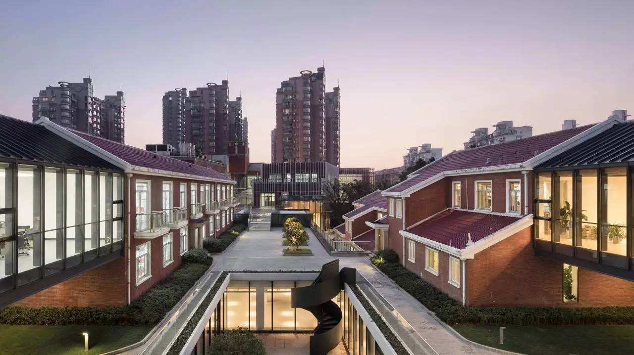 1542702414766938.jpg timg (1).jpg